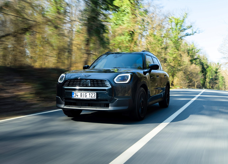 1775719253_MINI_Countryman_Dark_Edition__1_